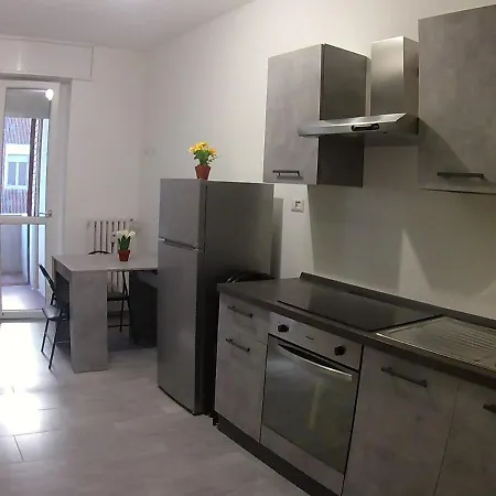 Monolocale Giulio Cesare *