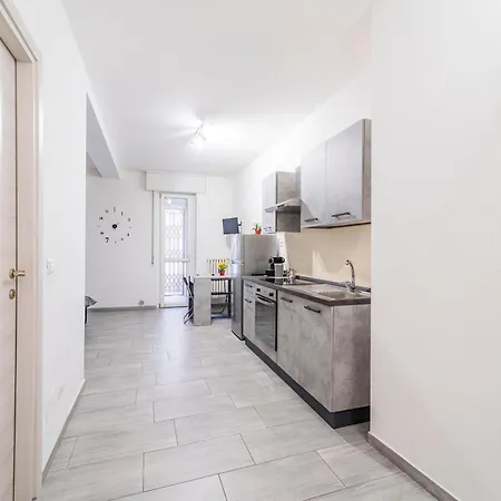 Apartamento Monolocale Giulio Cesare Novara