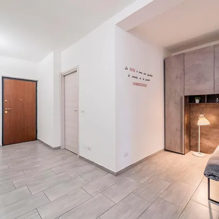 Appartamento Monolocale Giulio Cesare *