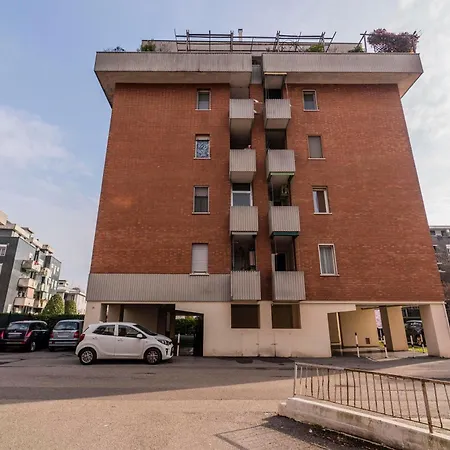 Monolocale Giulio Cesare 诺瓦拉