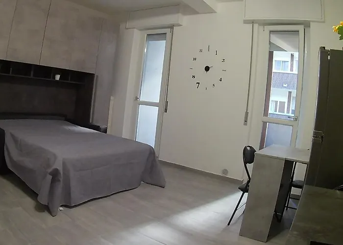 Monolocale Giulio Cesare *